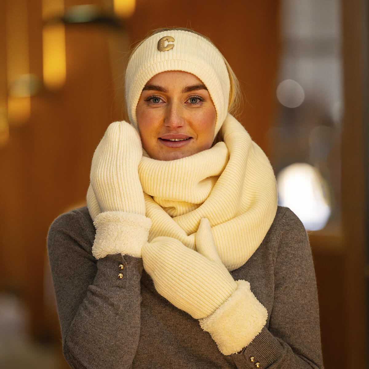 CATAGO Barbel pandebånd | Off-white