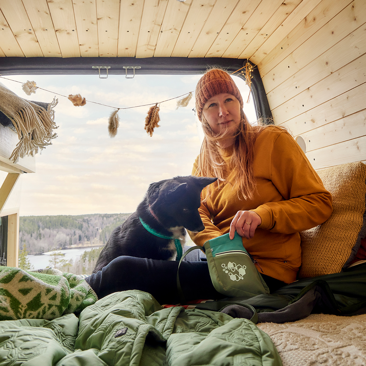 Hurtta Treat Pocket 01